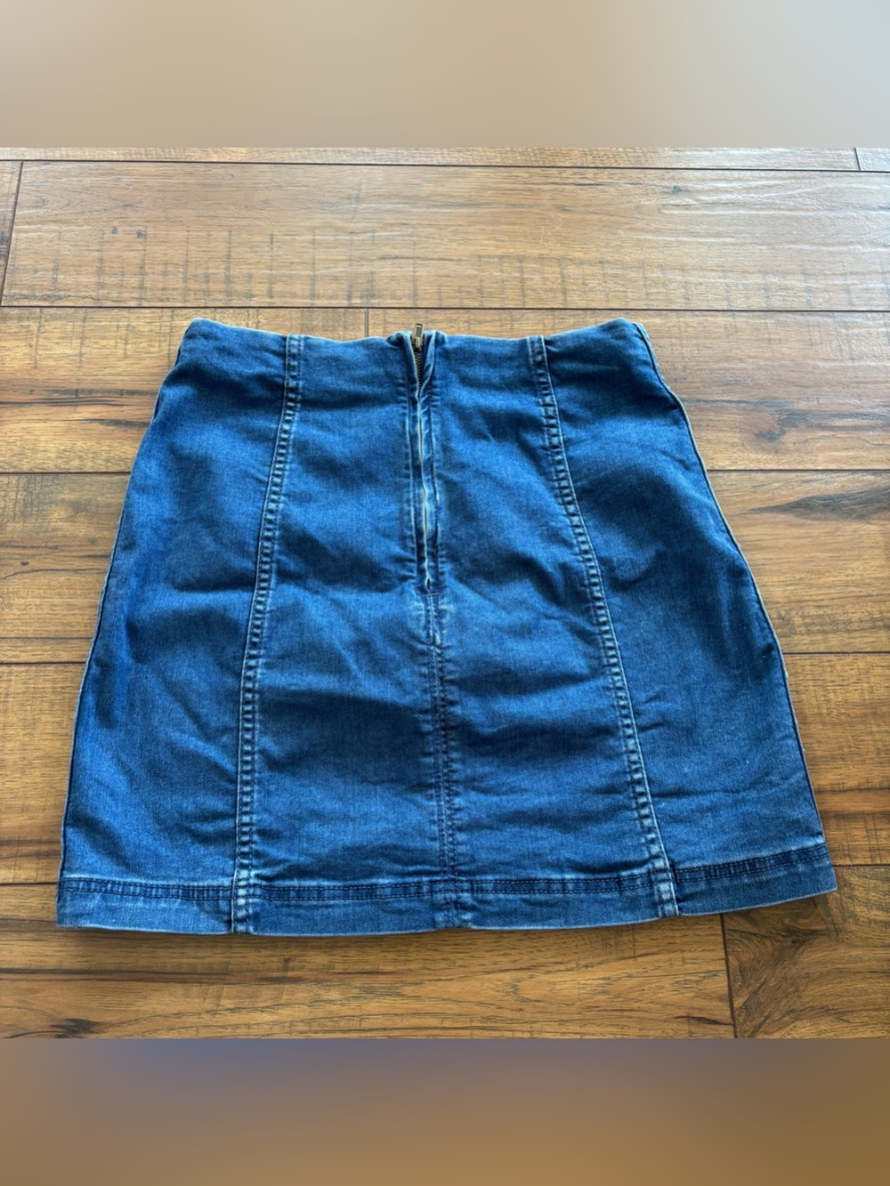 Free People Dark Blue Denim Mini Skirt Women’s Size 10 - Picture 3 of 7